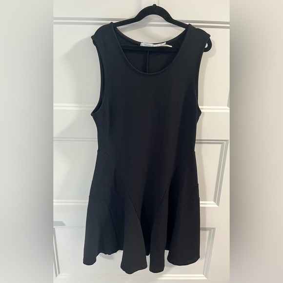 Kimchi Blue Urban Outfitters Black Skater Dress - Picture 5 of 5